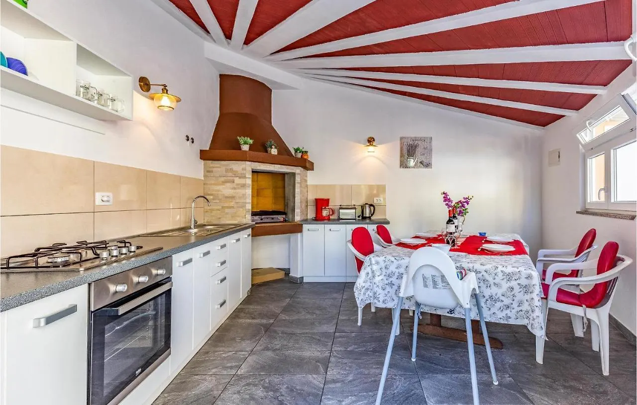 Gorgeous Home In Medulin With Wifi Holiday home