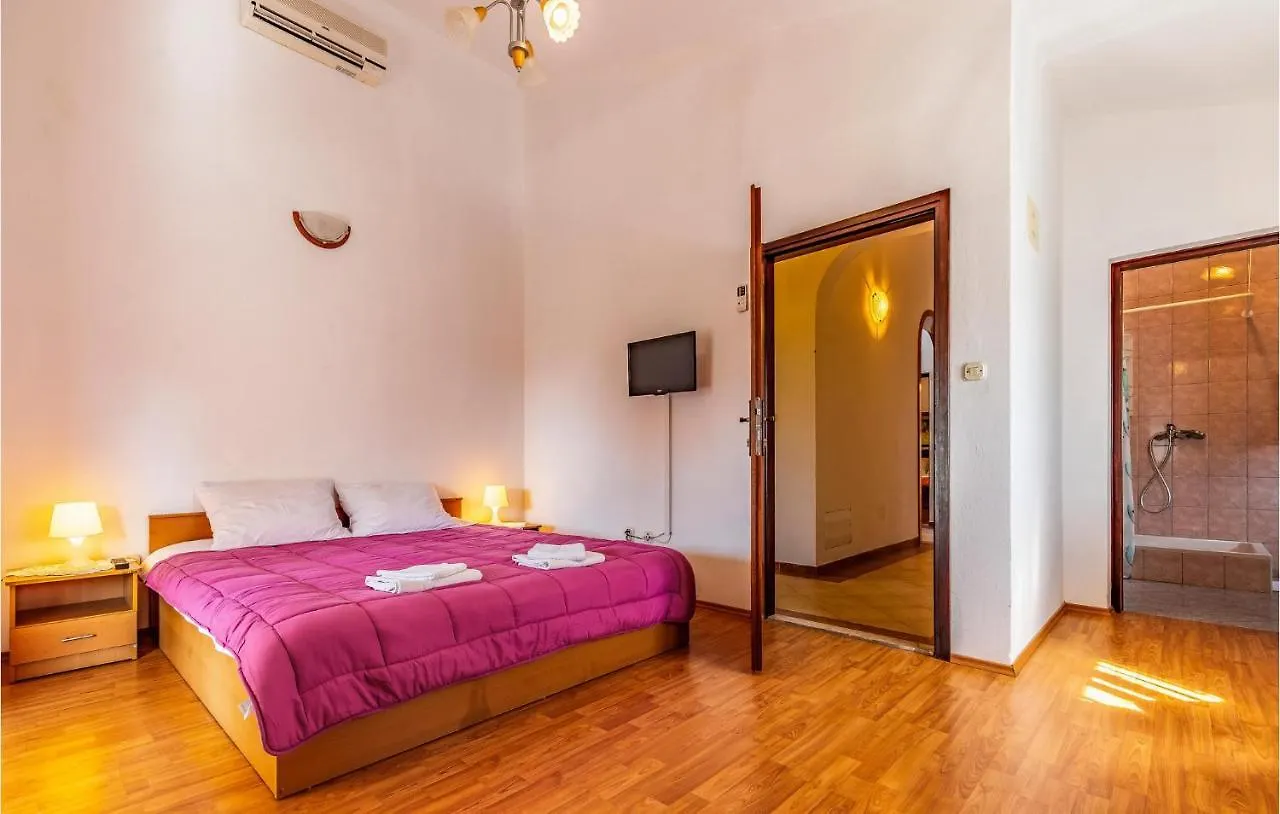 Gorgeous Home In Medulin With Wifi Holiday home