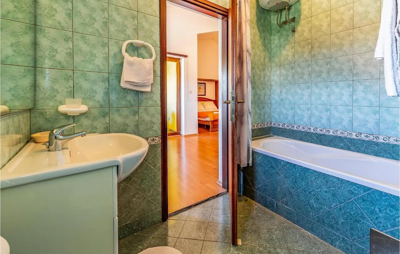 Gorgeous Home In Medulin With Wifi Croatia