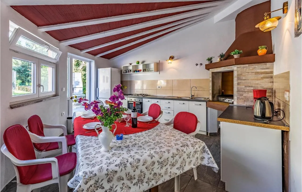 Gorgeous Home In Medulin With Wifi Holiday home