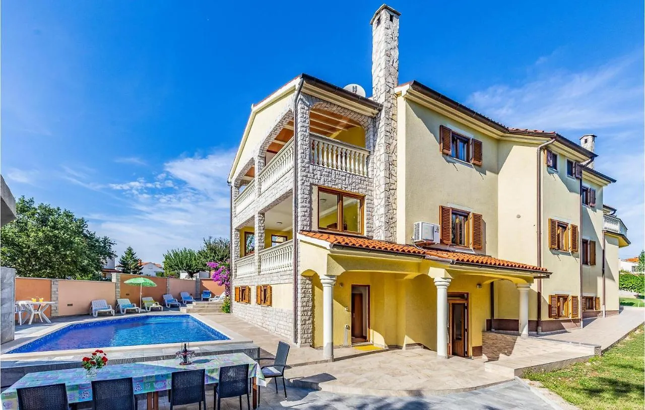 Holiday home Gorgeous Home In Medulin With Wifi Croatia
