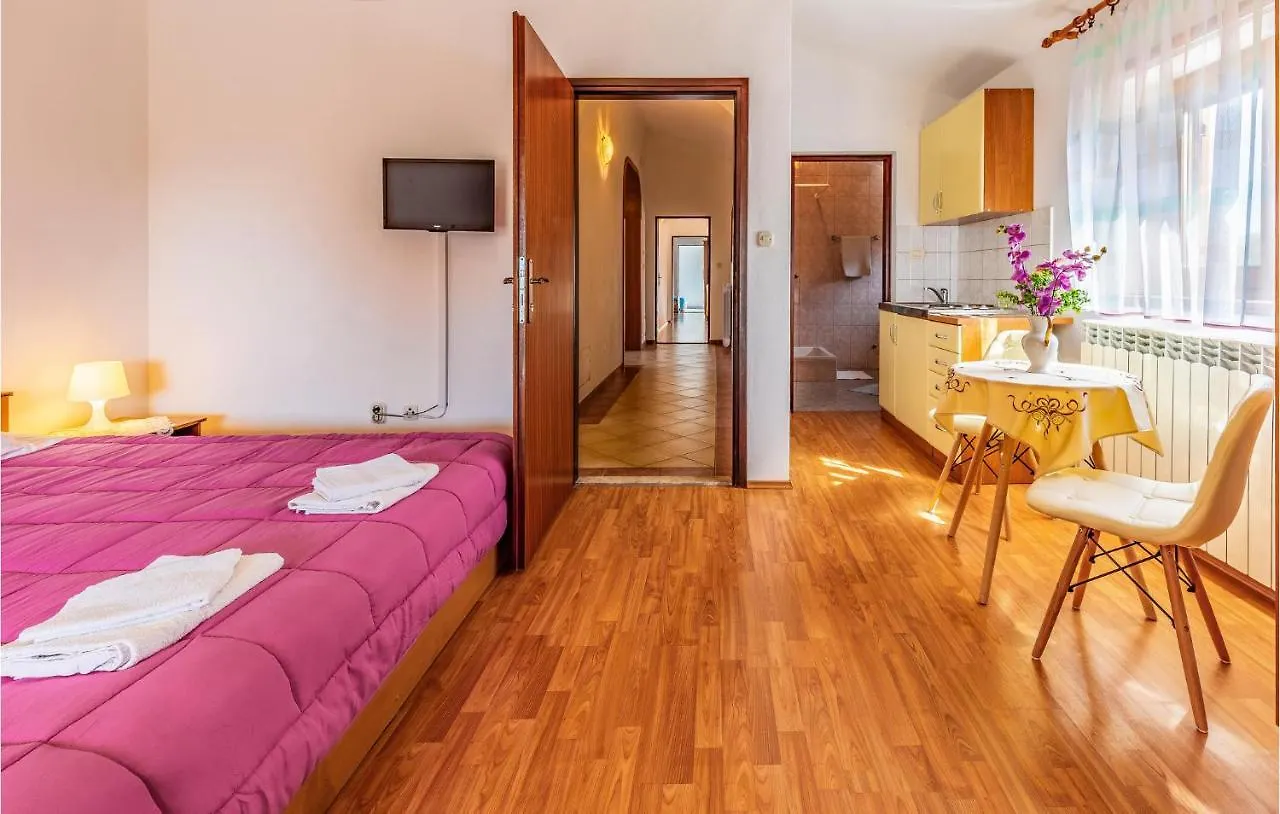 Gorgeous Home In Medulin With Wifi Croatia