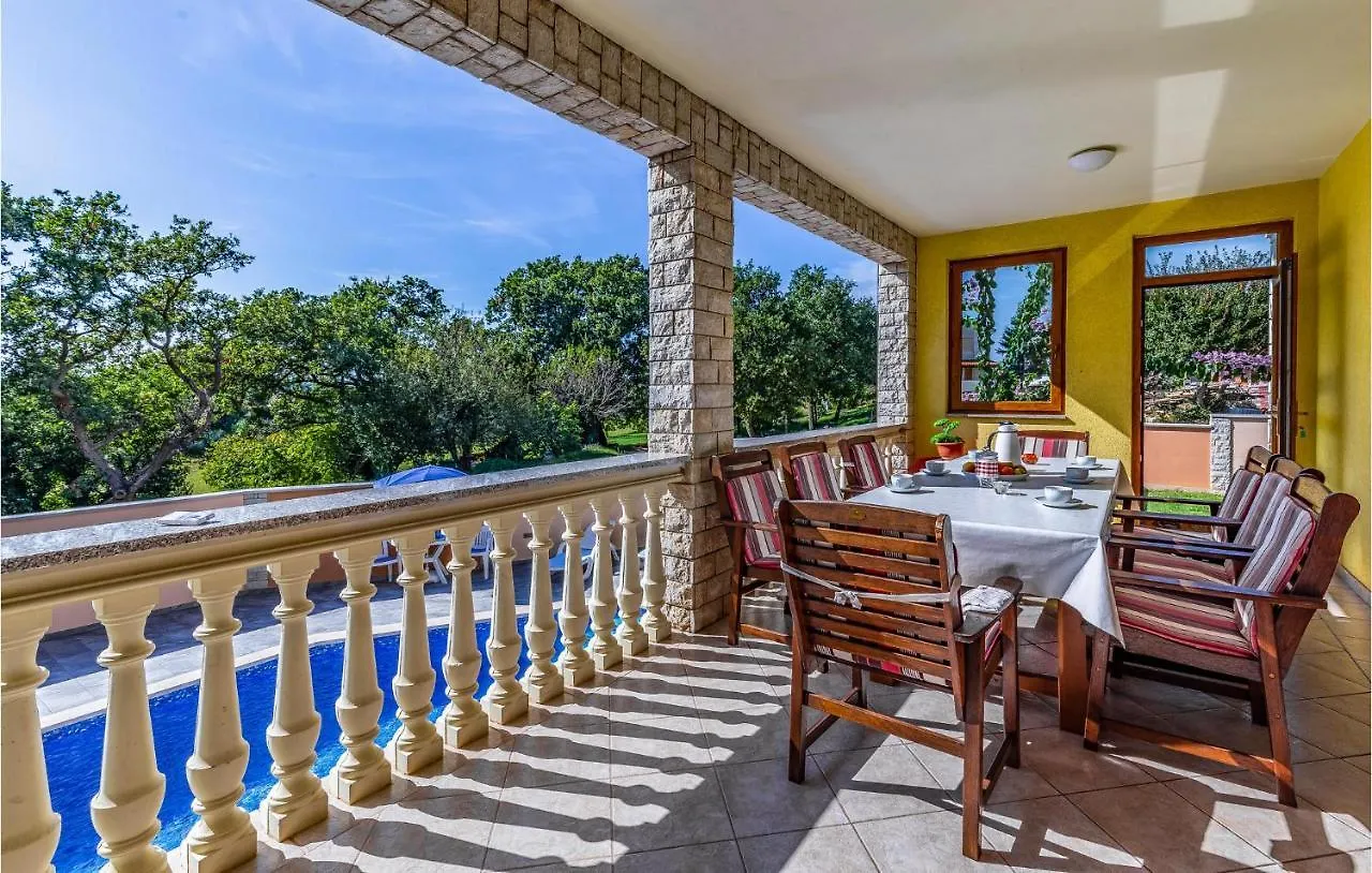 Gorgeous Home In Medulin With Wifi Σπίτι διακοπών